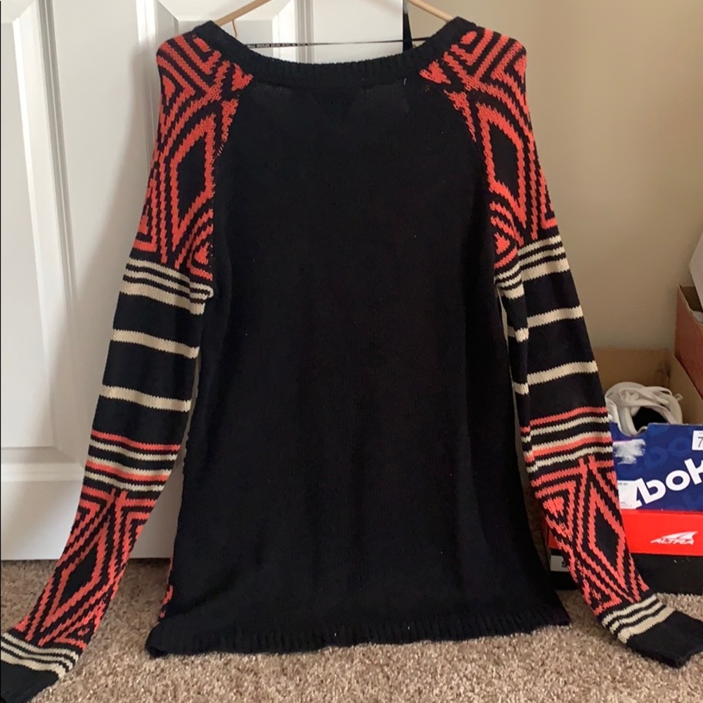 Volcom sweater - Picture 4 of 4